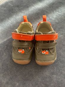 Clark's baby shoes (size 19)