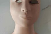 eyelash mannequin