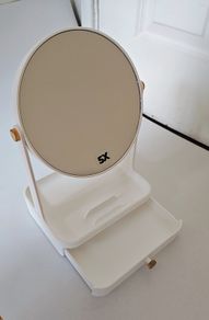 Vanity Mirror