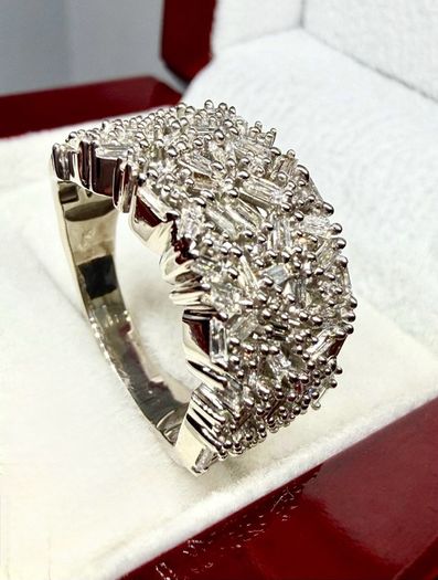 Diamond Lab-Grown Diamond Firecracker Statement Ring