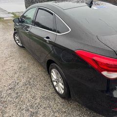 Hyundai. I40 Executive
