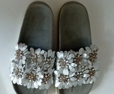 Ladies Leather Sandals