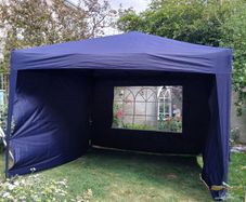 Gazebo for market trader, Table. Display bar
