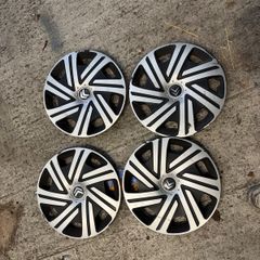 Citroen Berlingo hub caps