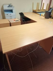 Office Corner Table