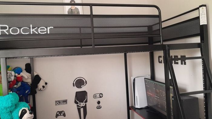 Bed game