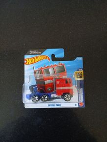 Hotwheels optimus prime