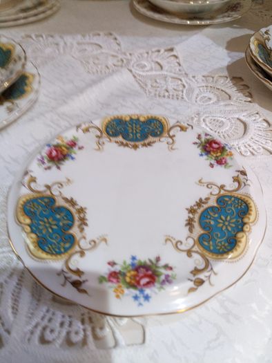 Vintage Royal Albert " Berkeley"  22 pieces Tea Set Fine Bone China