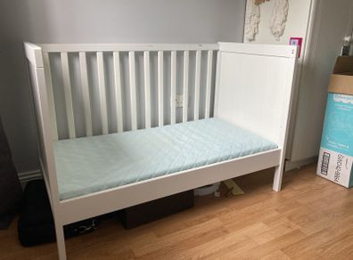 ikea cot