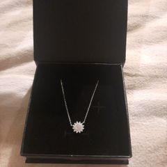 sterling silver flower necklace