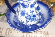 Beautiful Old Style Blue and White Jug and Basin, Postage Available, Lots more Antiques and Collectables including Oil Lamps in my other ads