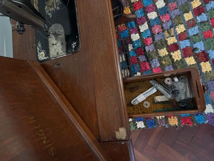 Antique Singer treadle sewing machine
