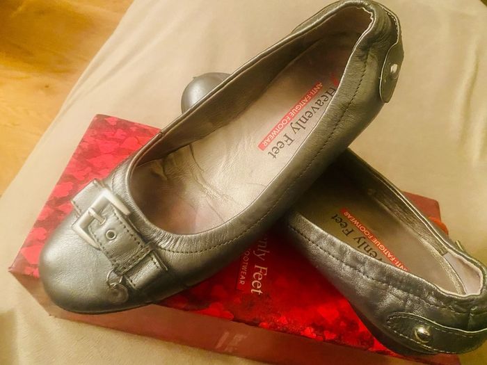 Heavenly Feet Shoes - Anti-Fatique Pumps