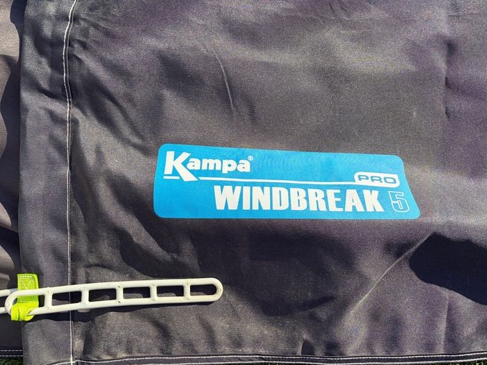 Kampa/Dometic 5 panel windbreak