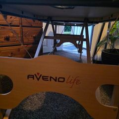 massage table