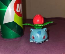 Pokemon Ivysaur Figure