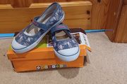 Brand new Pablosky shoes EU 32/Uk 13