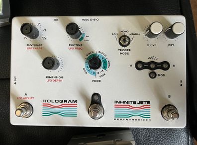 Pedals (Infinite Jets, Drive Pedal, Looper, Switcher)