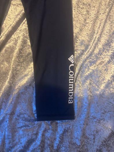BNWT Columbia navy youth navy leggings size L age 14-16 Free post