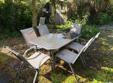 Garden Table and 7 Chairs