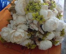 Faux flowers  bunches x 6