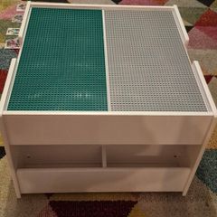 Lego Table