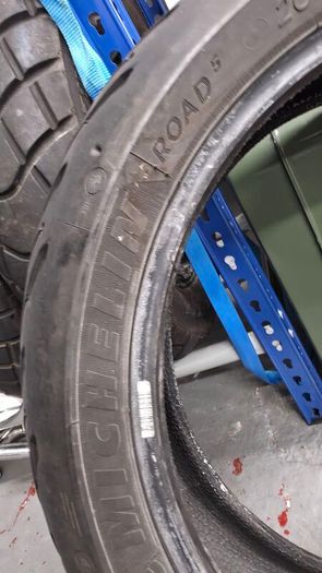 Michelin Road 5 180/55/17