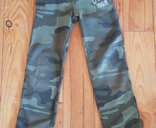 Age 6-7 GAP Camo Joggers