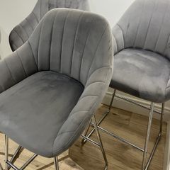 Island chairs