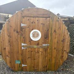 Outdoor Garden Dining Pods