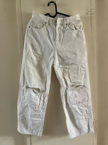 Uniqlo White Ripped Jeans