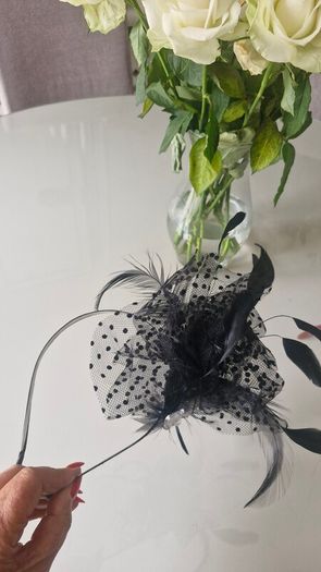 fascinator