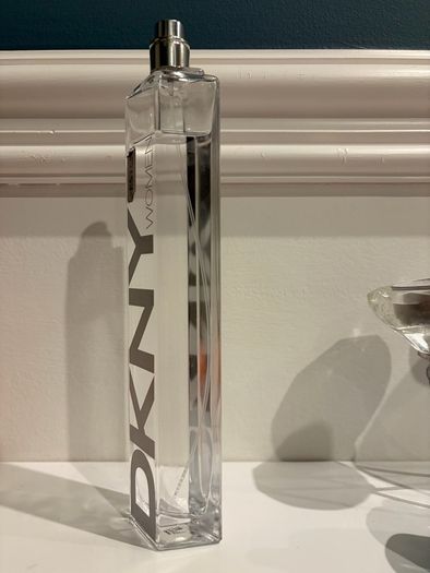 Dkny