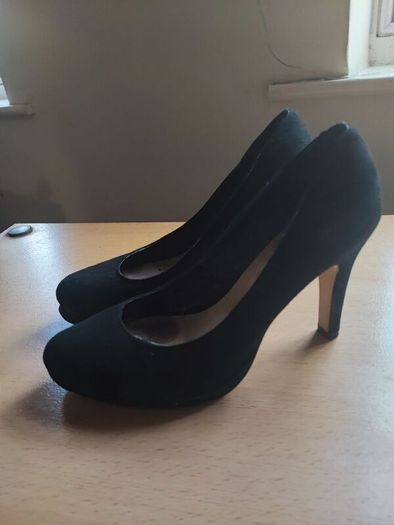 Estrada elegant/business shoes with heels