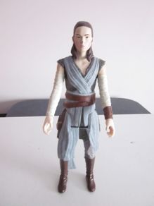 Hasbro Star Wars Rey  Action Figure 11"