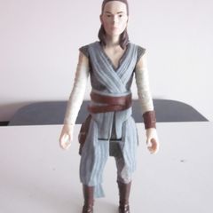 Hasbro Star Wars Rey  Action Figure 11"