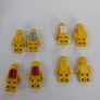 100% lego Spacemen Yellow x 8 Image 2