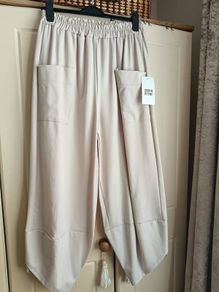 Tulip Pants.......