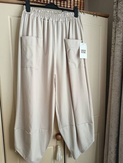 Tulip Pants.......