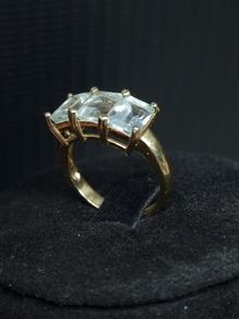 Vintage 9ct Gold Three Stone Ring