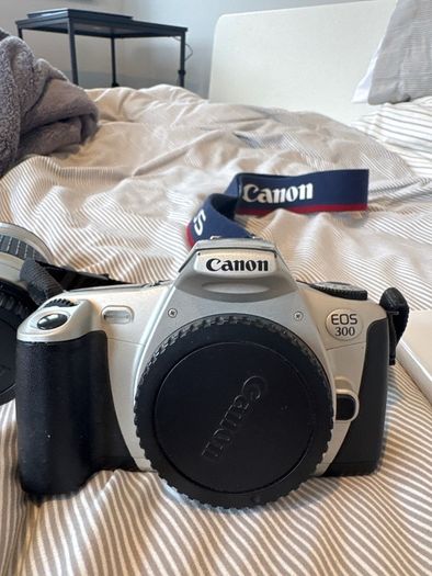 Canon EOS 300 Film Camera + Lens, 4 Batteries & 2 Kodak Films (Complete Kit)