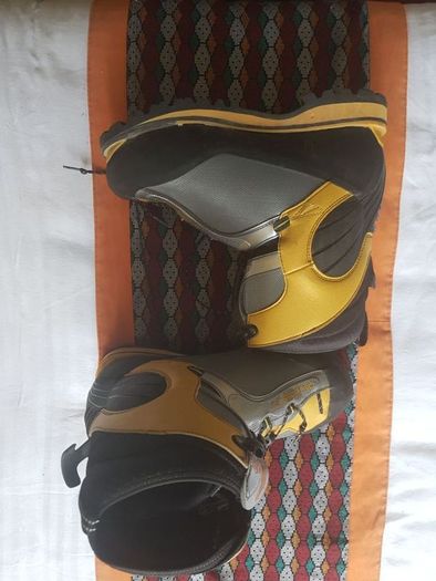 La Sportiva Spantik boots size 41