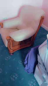 2 cream armchairs excellent condition very comfortable