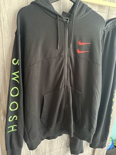 Men's Nike Swoosh Tracksuit - XL