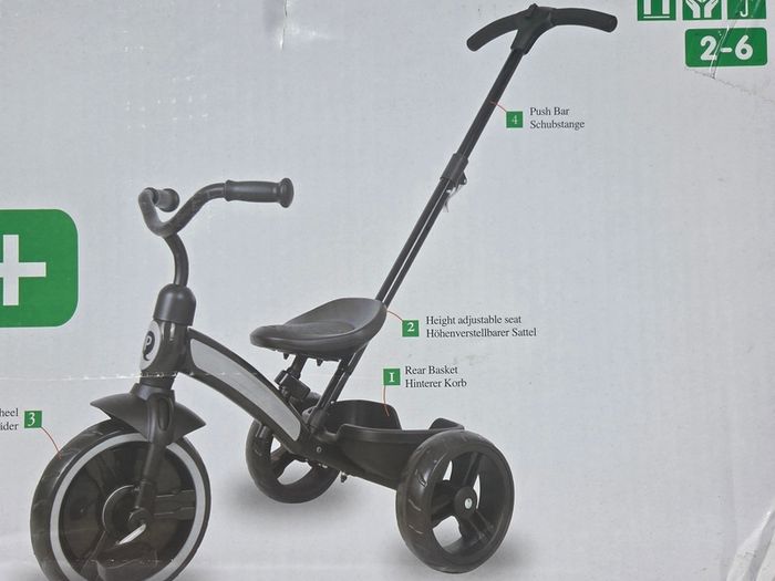 Trike with Parent Handlebar