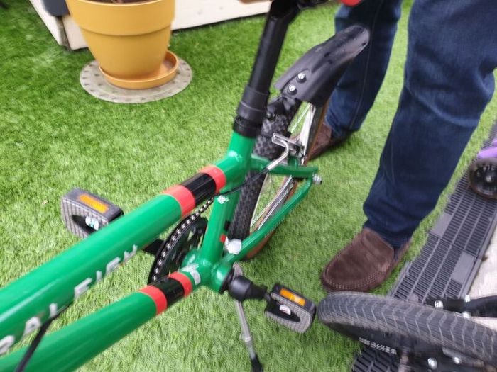 Raleigh Pop 18 Kids BMX bike with 6 gears VGC