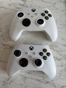 Xbox Series S Controllers