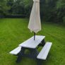 Picnic table with parasol Image 4