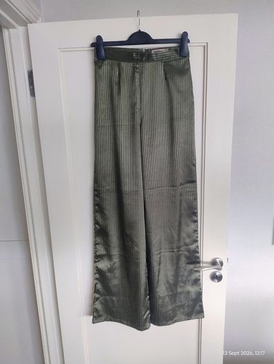 Skylar Rose Olive Green Satin Striped Wide-Leg Trousers ]