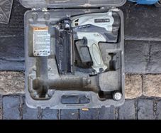 Hitachi nailgun